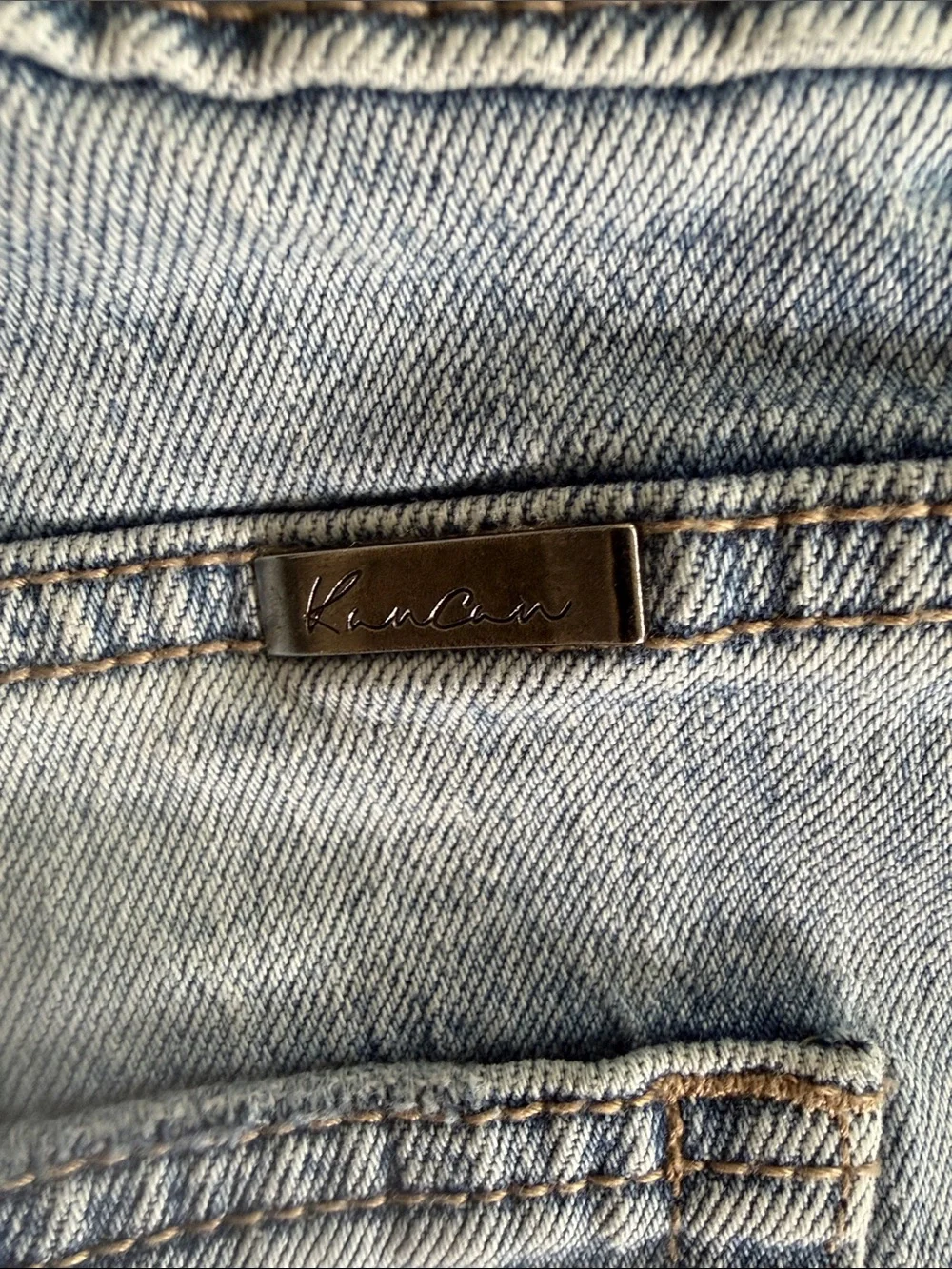 KanCan Light Wash Straight Leg Jeans